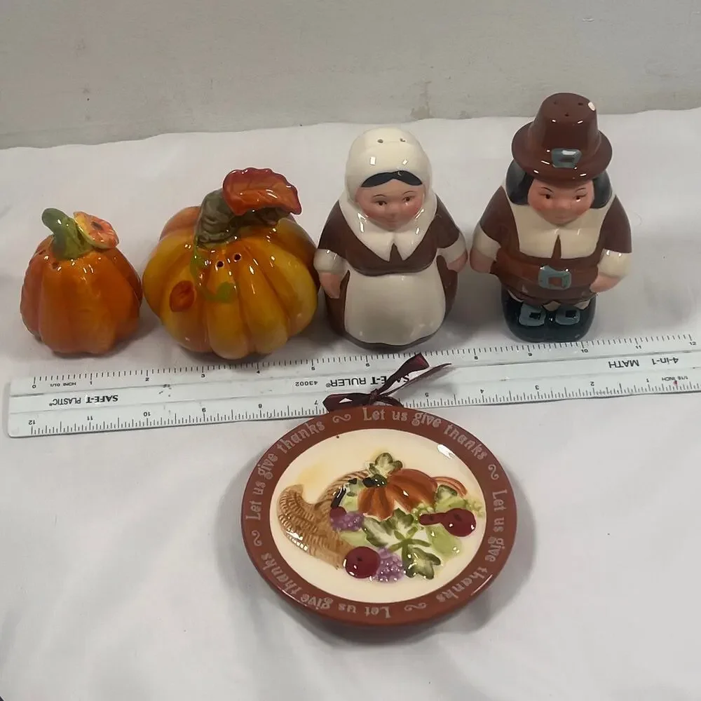 Unk thanksgiving decor